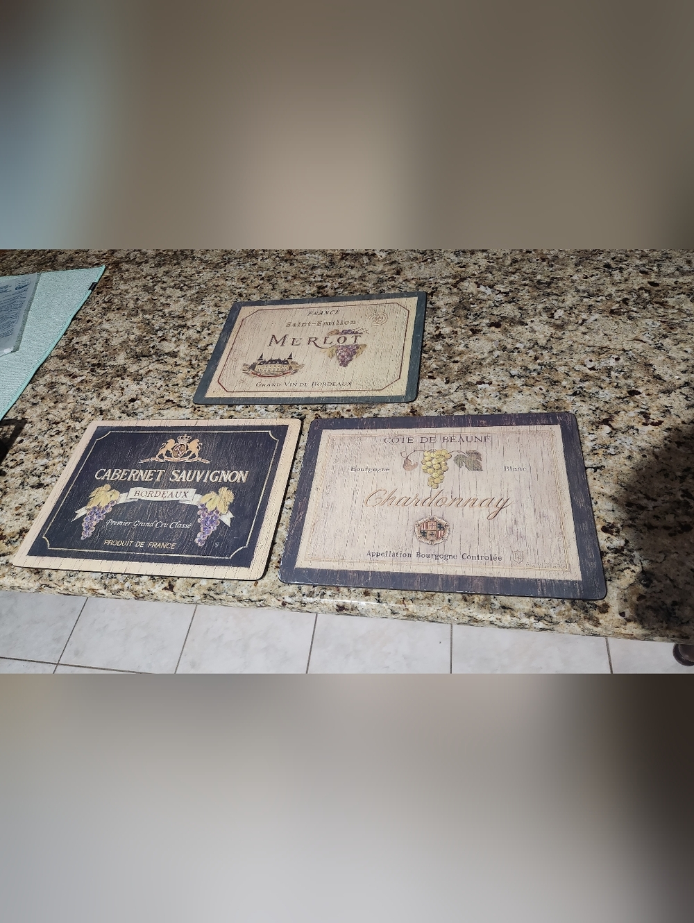 3 Wine Country Placemats Set - Neutral Beige, Black & Cream